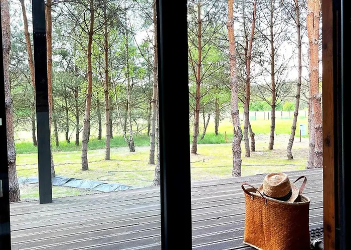 Przeszklony Tiny House W Lesie Apartment